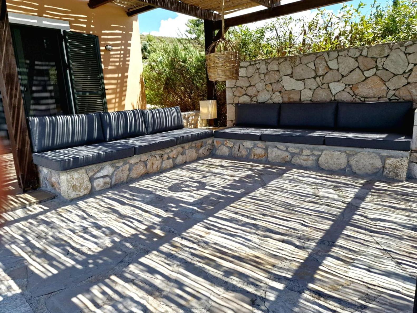 Sunny Villas Klismata Luaran gambar