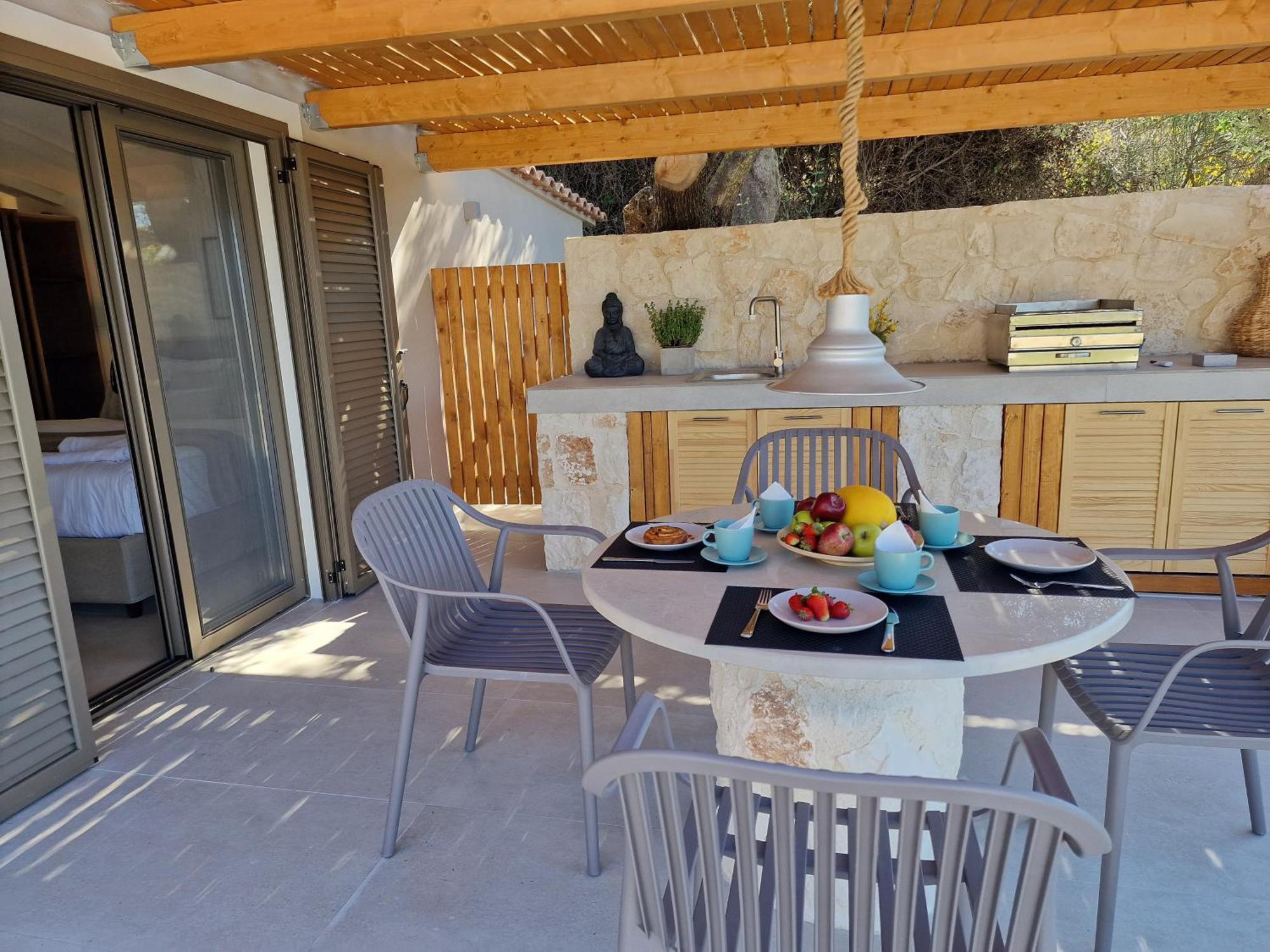 Sunny Villas Klismata Luaran gambar