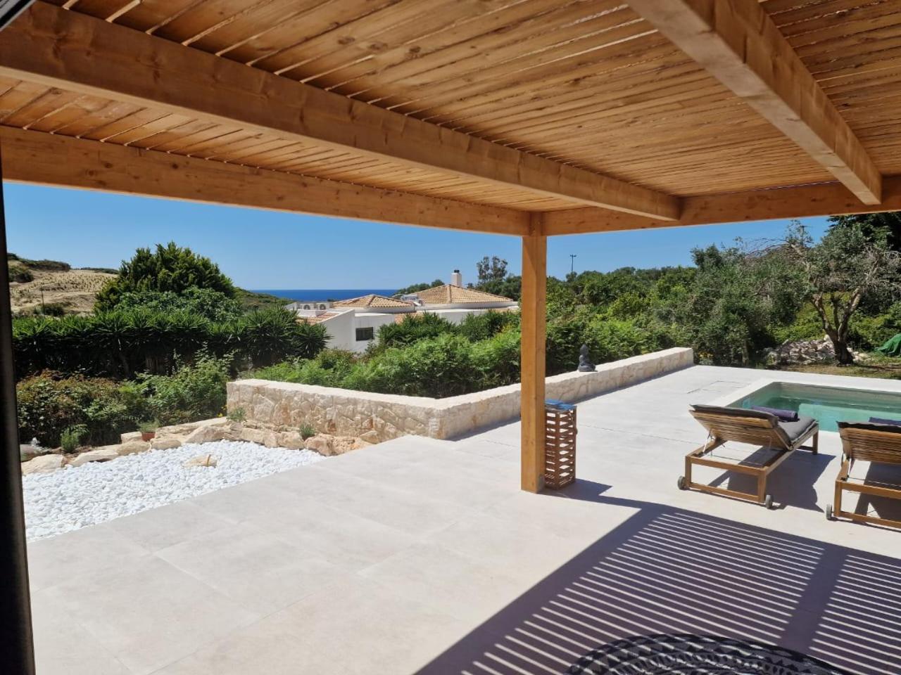 Sunny Villas Klismata Luaran gambar