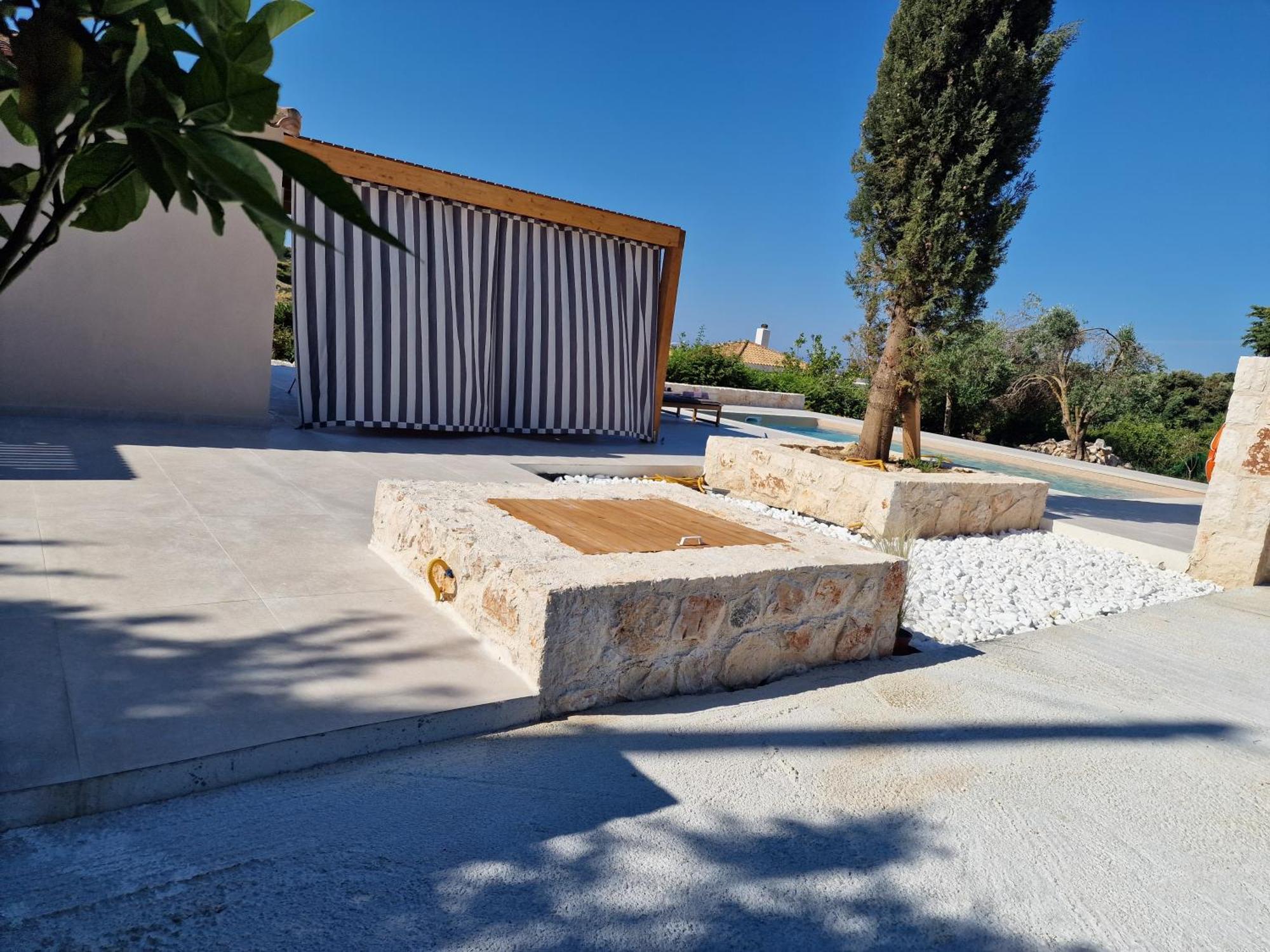 Sunny Villas Klismata Luaran gambar